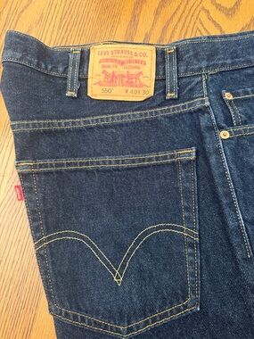 550 Levi's Men’s Indigo Straight Jeans